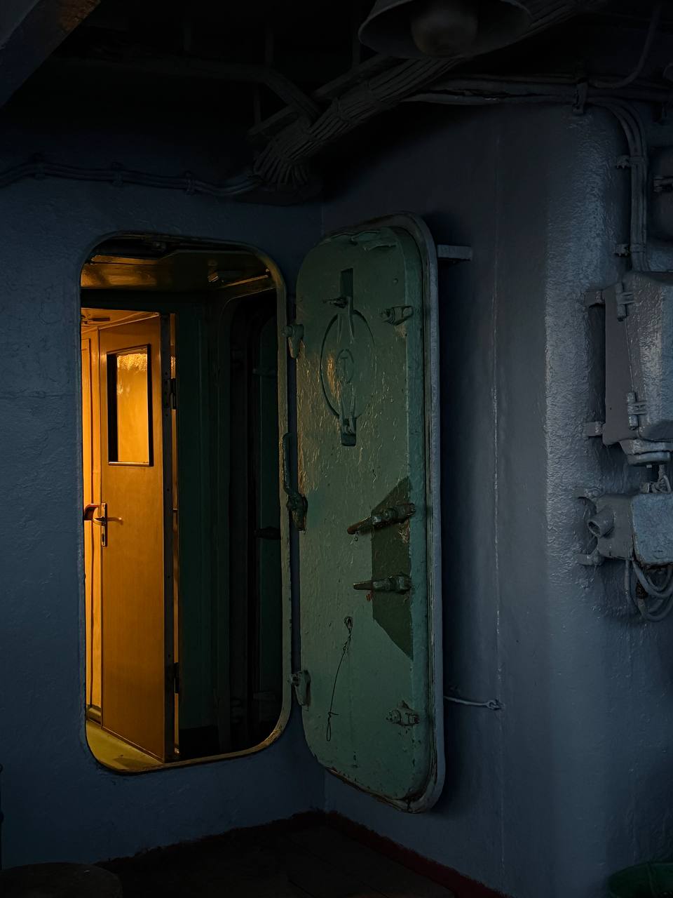 Inside the ship that took us to the lighthouse